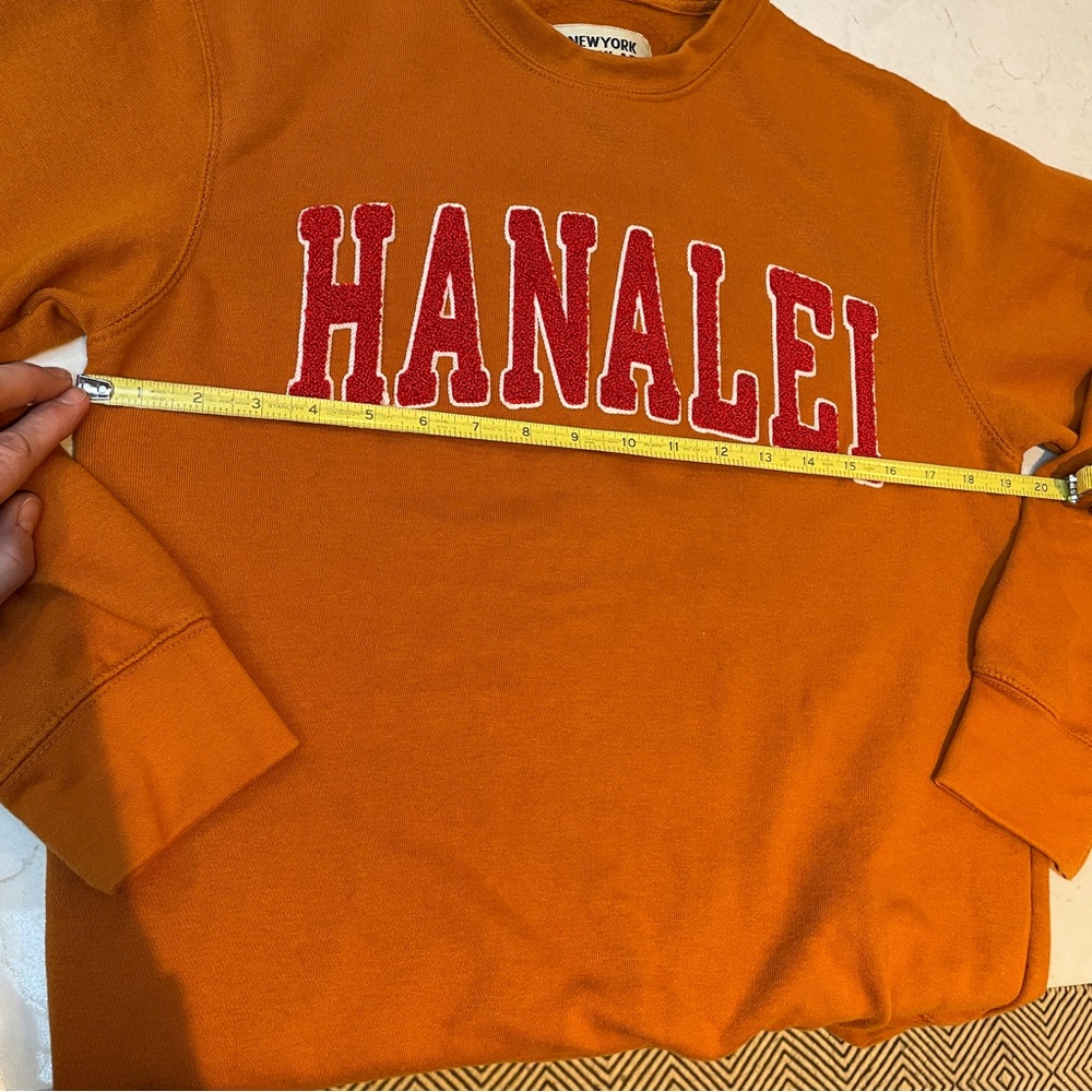 "New York Popular" super soft Gold Crewneck Sweatshirt with Red Hanalei size S - Picture 5 of 11